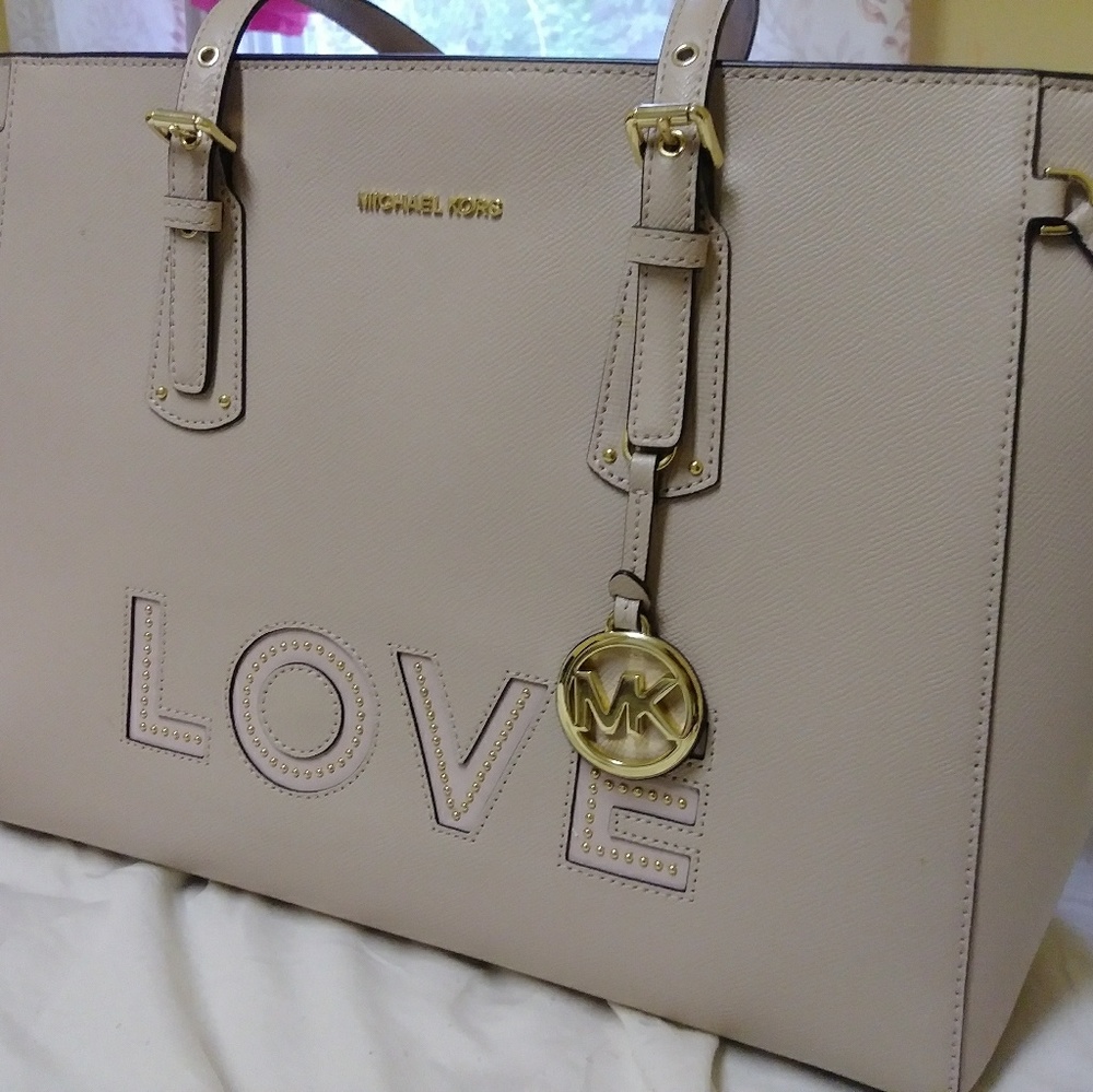 Michael kors tote